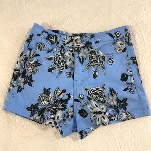 Motel Blue Floral Highwaisted Shorts | Sz S